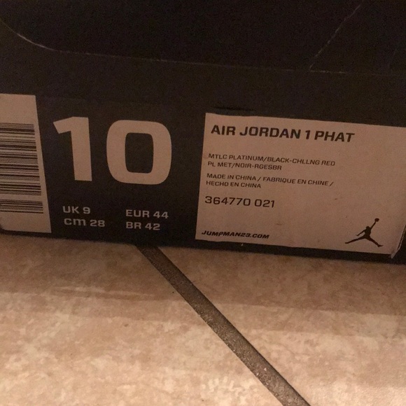 Air Jordan Toro Bravo 4’s - Picture 2 of 3